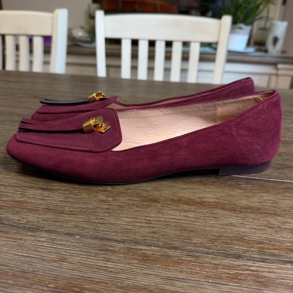 Stuart Weitzman Burgundy Suede Square Toe Tassel Loafer Flats CIYW 36619 Size 9M